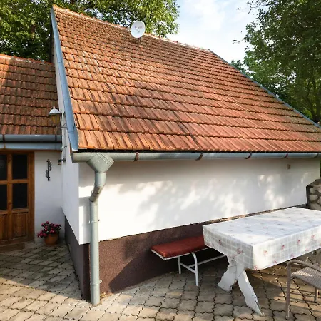 Holiday Home Horni Vestonice By Interhome * Горни-Вестонице